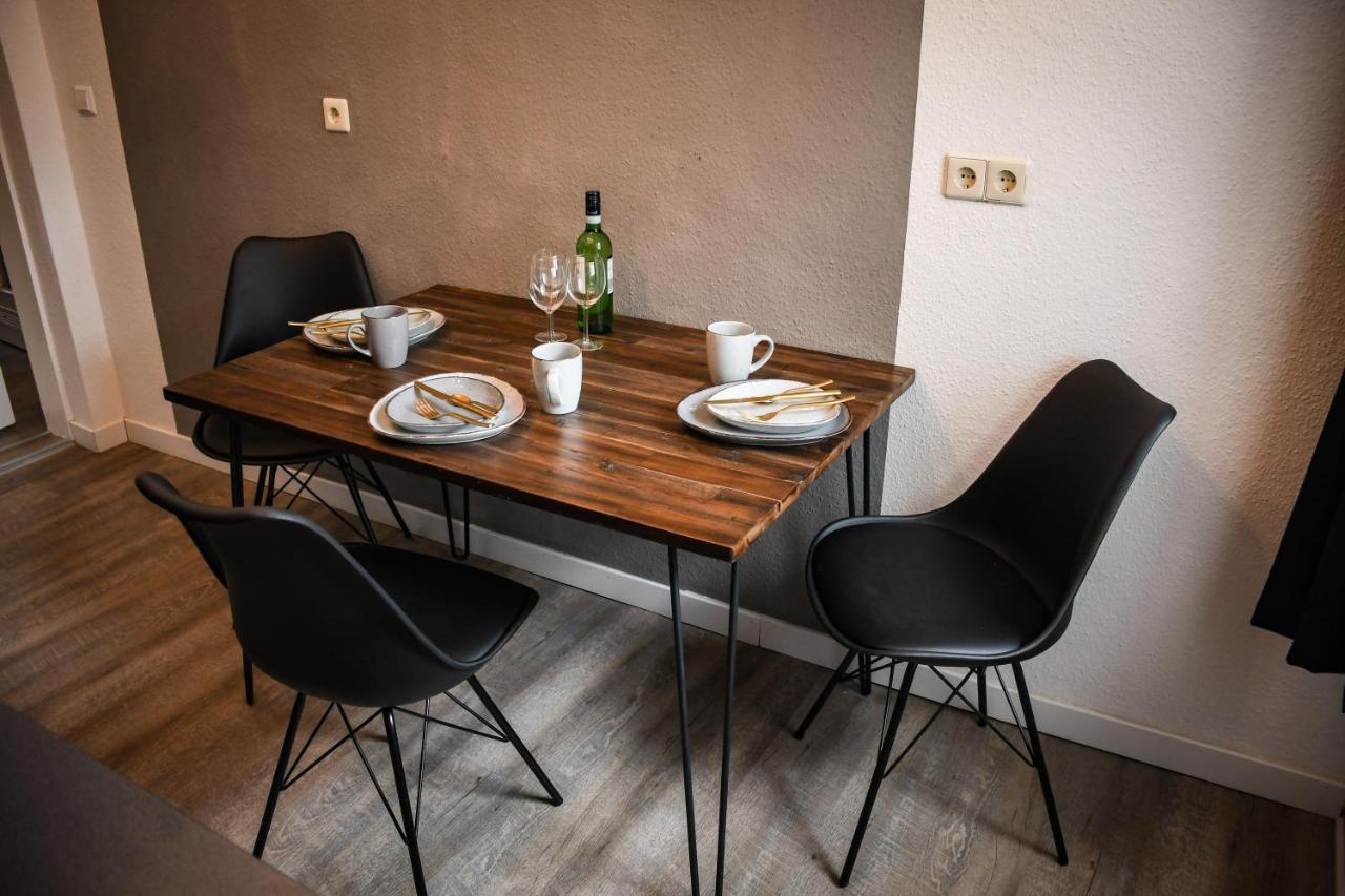 Moderne Ferienwohnung In Direkter Naehe Zur Uni, Netflix Gratis, Wlan, Waschmaschine, Geschirrspueler, Zentrum, Chemnitz Exteriör bild